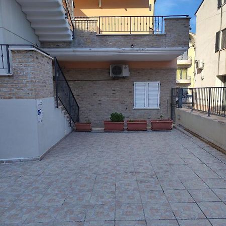 Apartamento Casa Vacanze Da Tiffany Porto SantʼElpidio Exterior foto